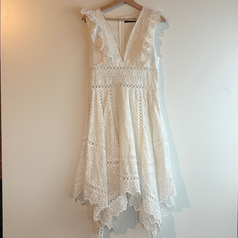 Few Moda Eyelet Embroidered Dress Asymmetrical Hem White Size Medium - Picture 5 of 11